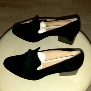 Stuart Weitzman Never Worn 8.5 Black Suede Shoes with 2.5"  Block Heel.